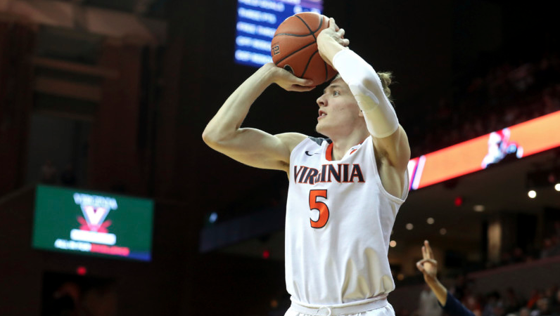 Kyle Guy shoots