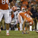 Greg Huegel stretches