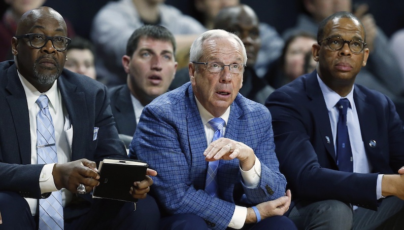 Hall of Fame UNC Basketball coach Roy Williams to retire 