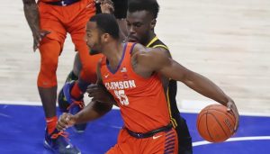 Aamir Simms dribbles